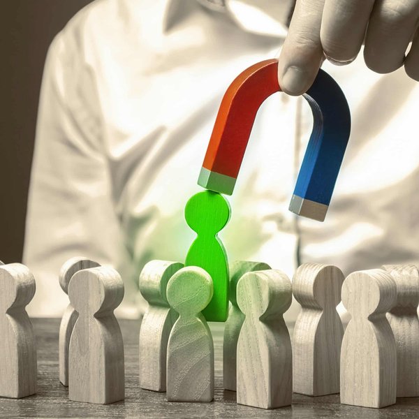 Comment choisir le poseur de terrasse bois parfait pour vous