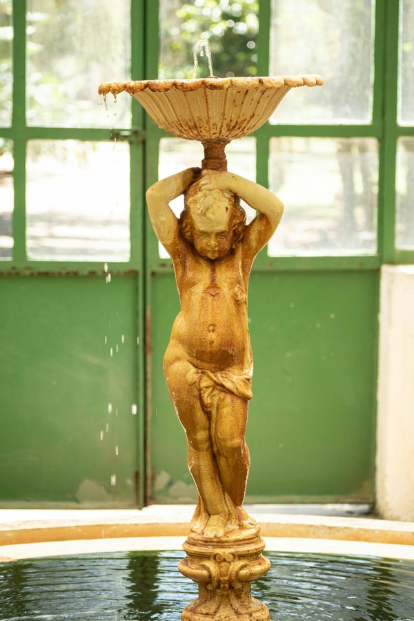 Optimisez votre espace avec une fontaine à eau en location